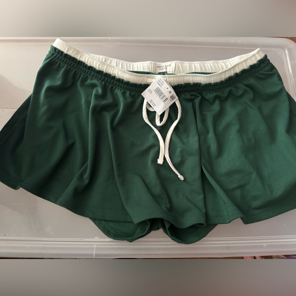 AE American Eagle XL (16-18) mini skort / shorts NEW
